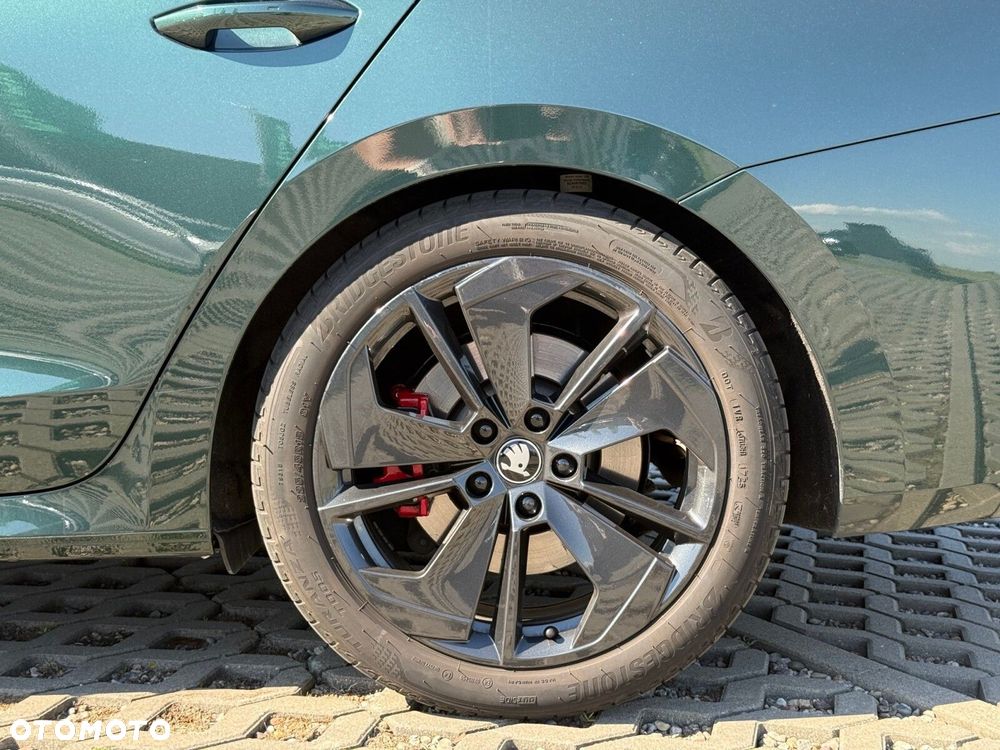 Skoda Octavia 2.0 TSI RS DSG - 26