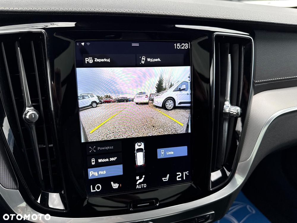 Volvo V60 B3 B Essential - 27