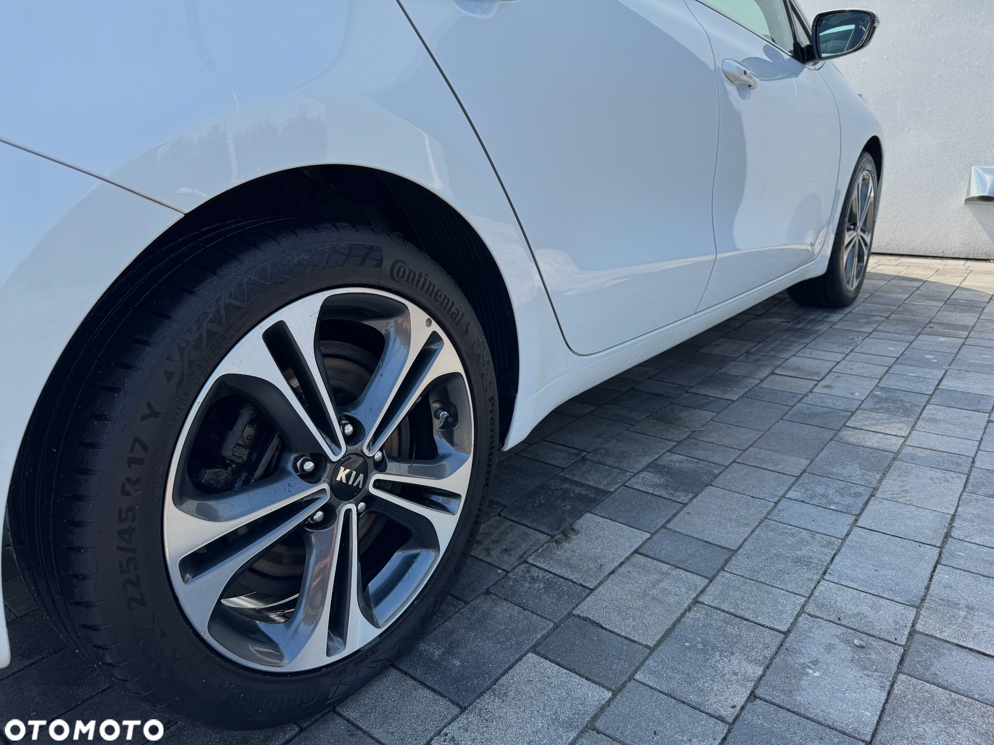Kia Ceed 1.6 CRDi 136 ISG Spirit - 37