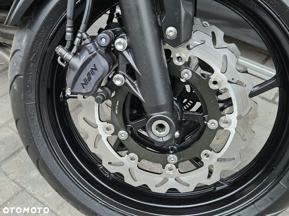 Kawasaki Z 650 - 4
