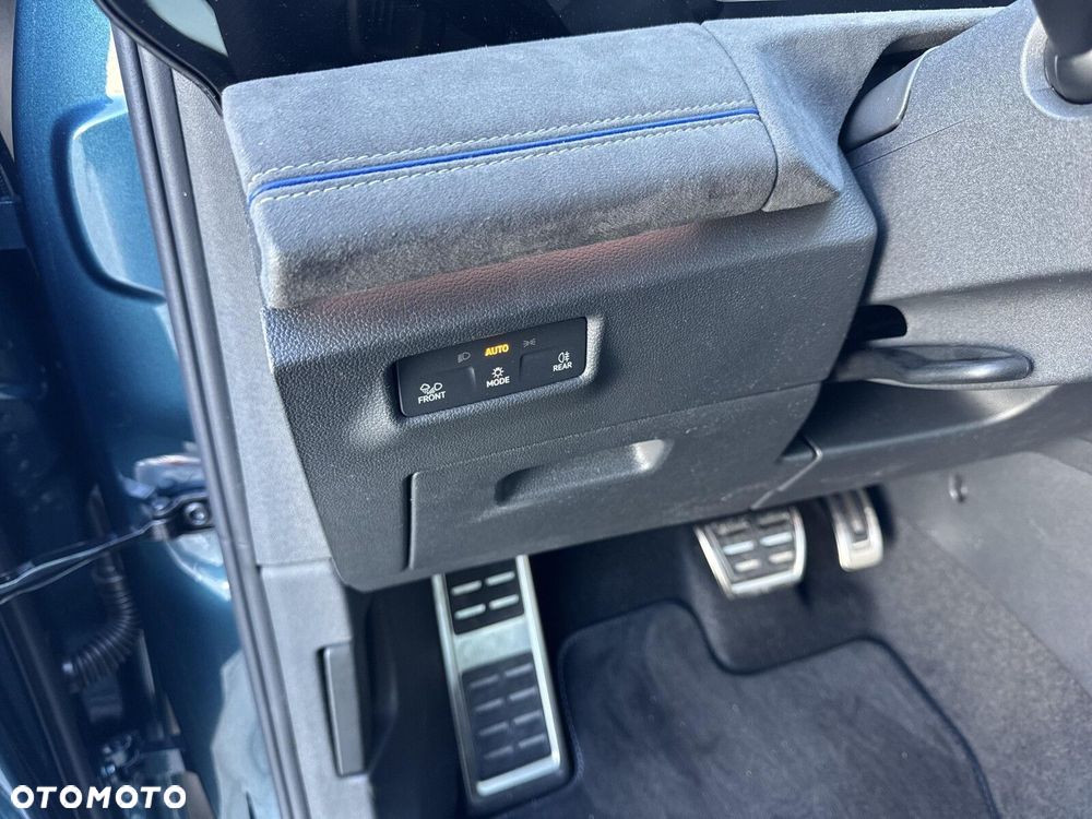 Volkswagen Tiguan - 33