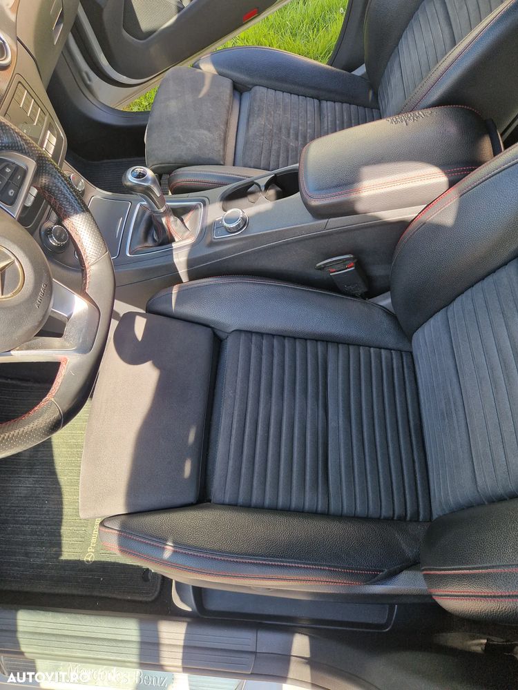 Mercedes-Benz B 180 AMG Line - 9