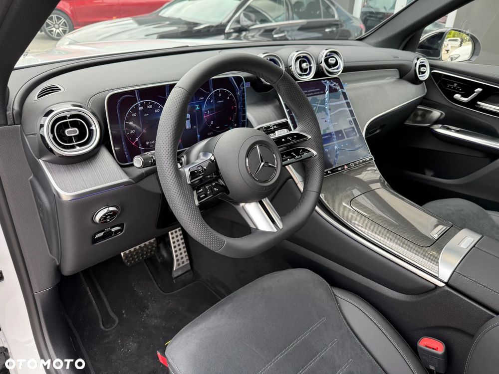 Mercedes-Benz GLC - 10
