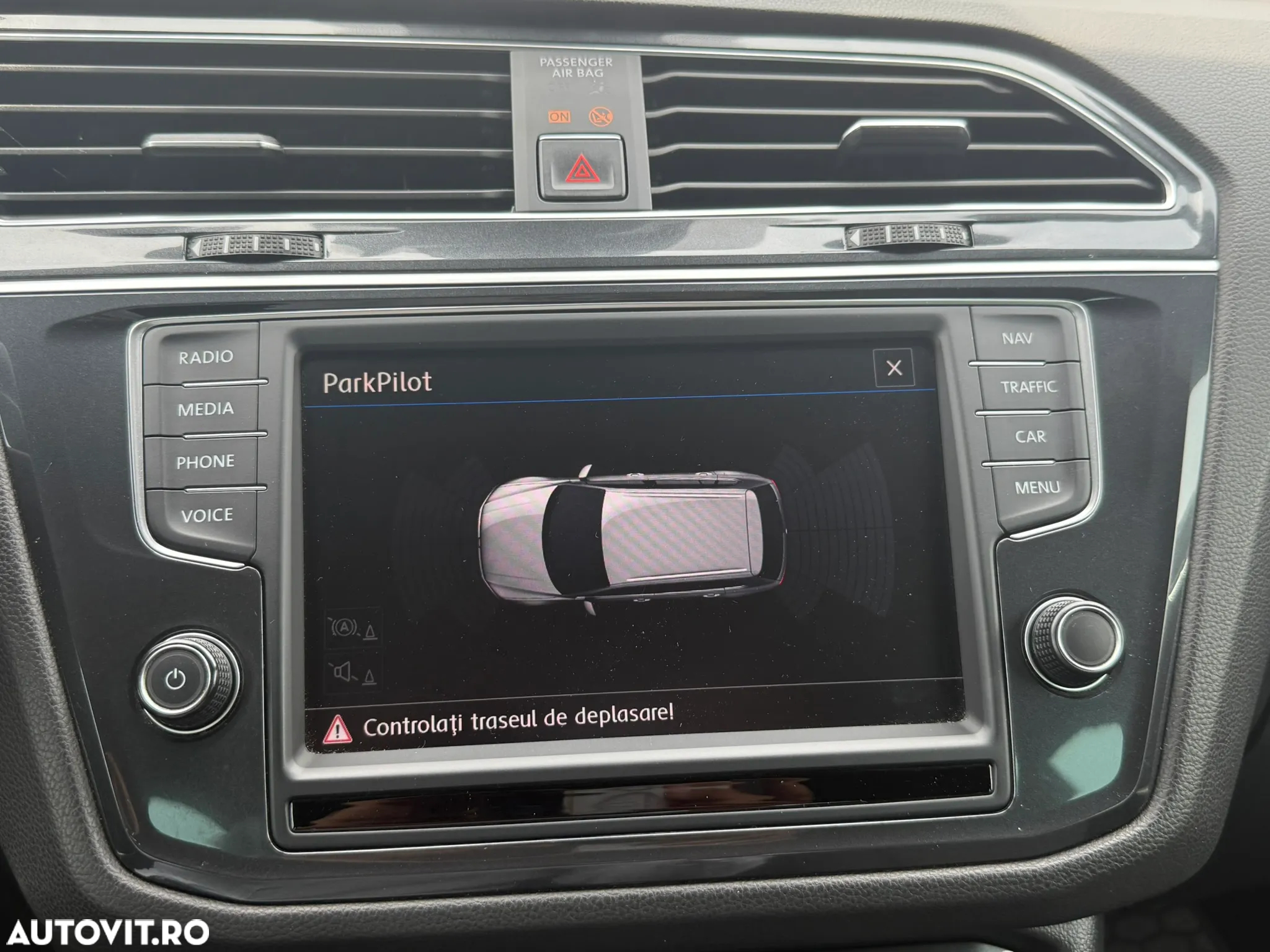 Volkswagen Tiguan 2.0 TDI SCR DSG 4Motion R-Line - 11