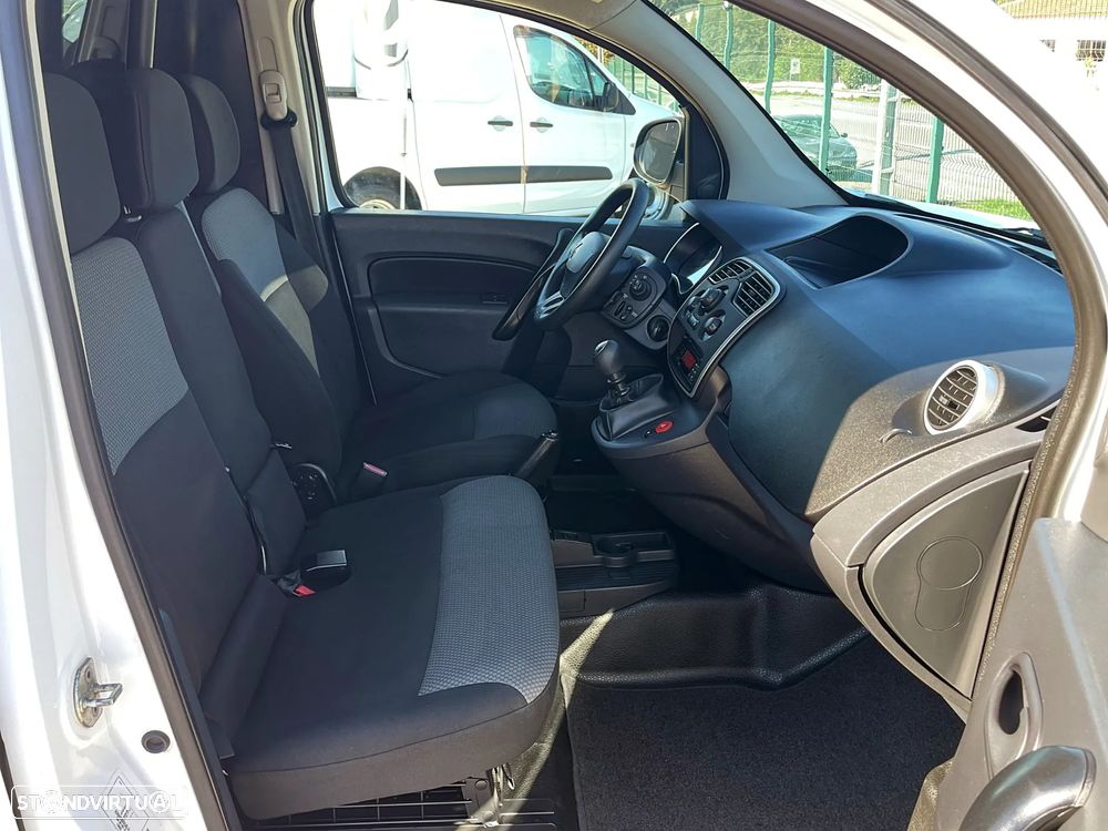 Renault Kangoo 1.5 dCi Longa IVA Dedutível - 16