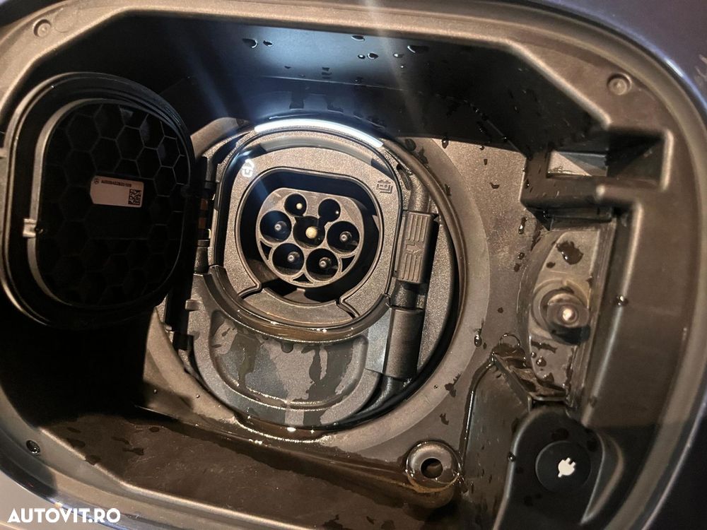 Mercedes-Benz GLE - 25