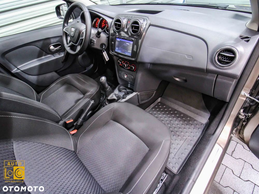 Dacia Sandero 1.0 SCe Laureate - 9