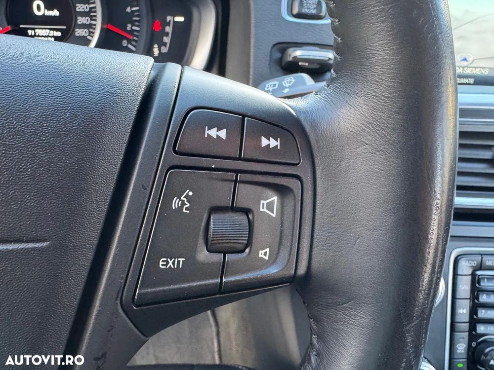 Volvo V60 D2 Geartronic Powershift Momentum - 22