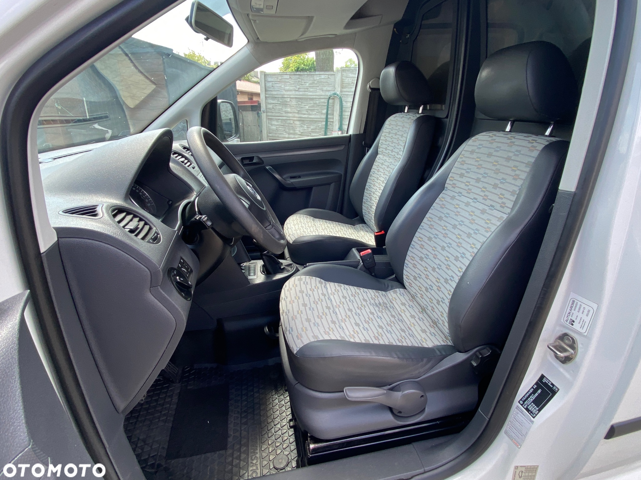 Volkswagen CADDY - 13