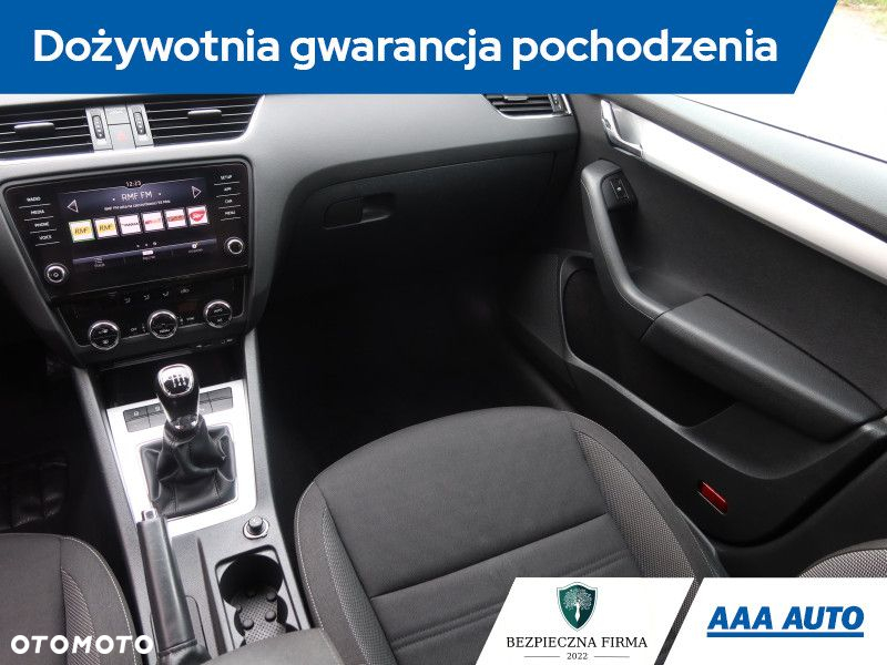 Skoda Octavia - 9