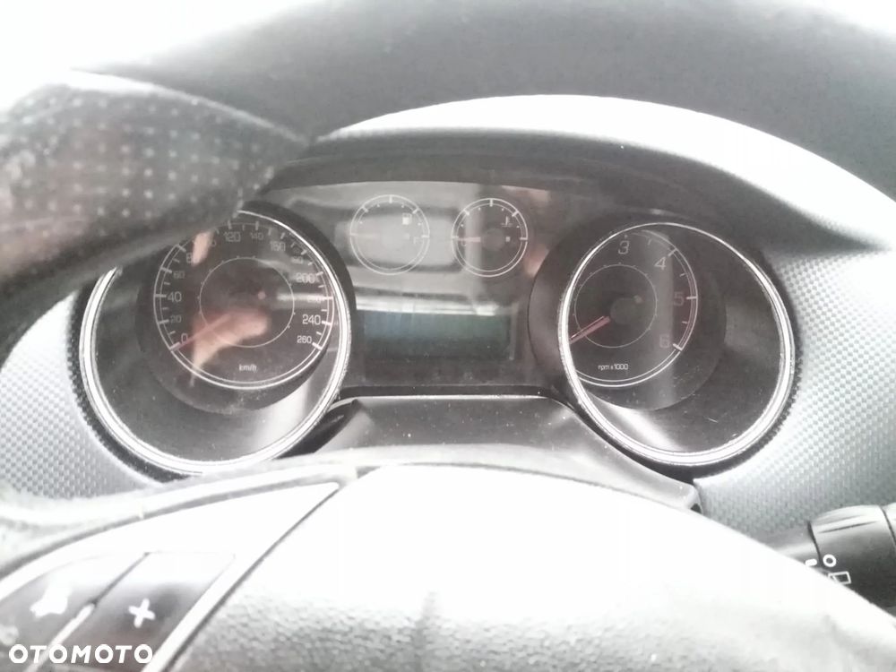 FIAT BRAVO II 07-10 1.9 MULTIJET ALTERNATOR - 26