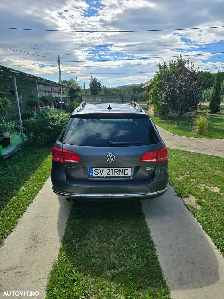 Volkswagen Passat 2.0 TDI BlueMotion Technology DSG Comfortline - 3