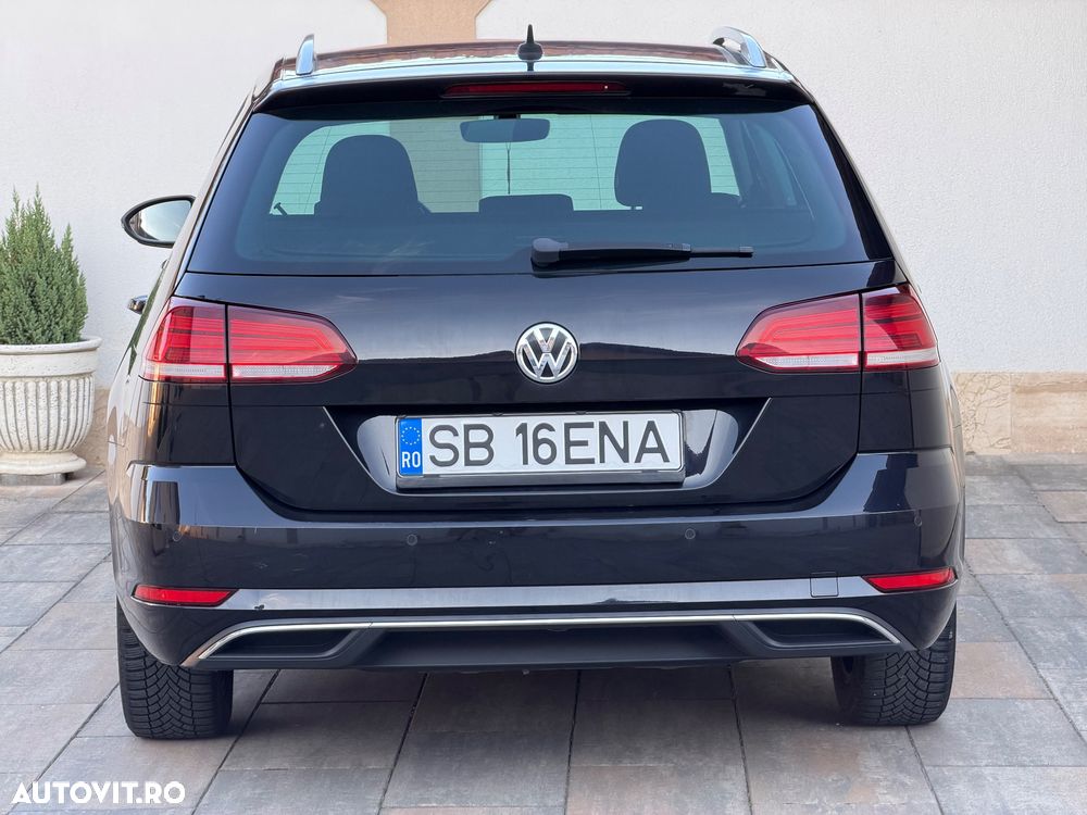 Volkswagen Golf 1.6 TDI DSG Comfortline - 8