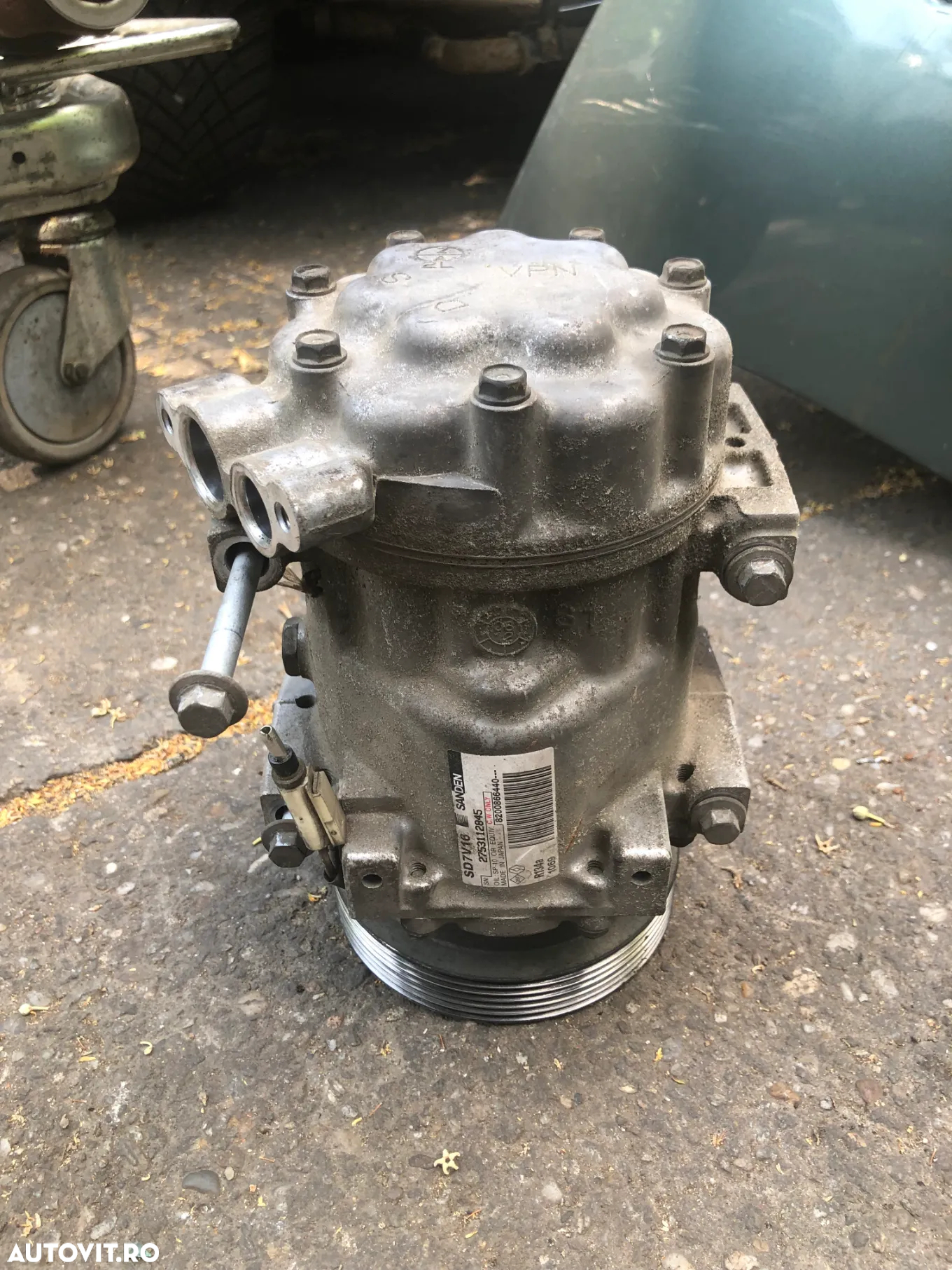 Compresor clima AC Dacia Logan 1 PH2 facelift 1.6 16v benzina - 3