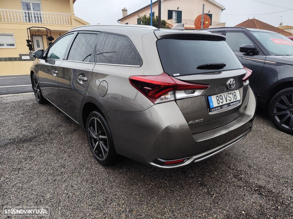 Toyota Auris Touring Sports 1.4 D-4D C.+P.Sport+Navi - 5