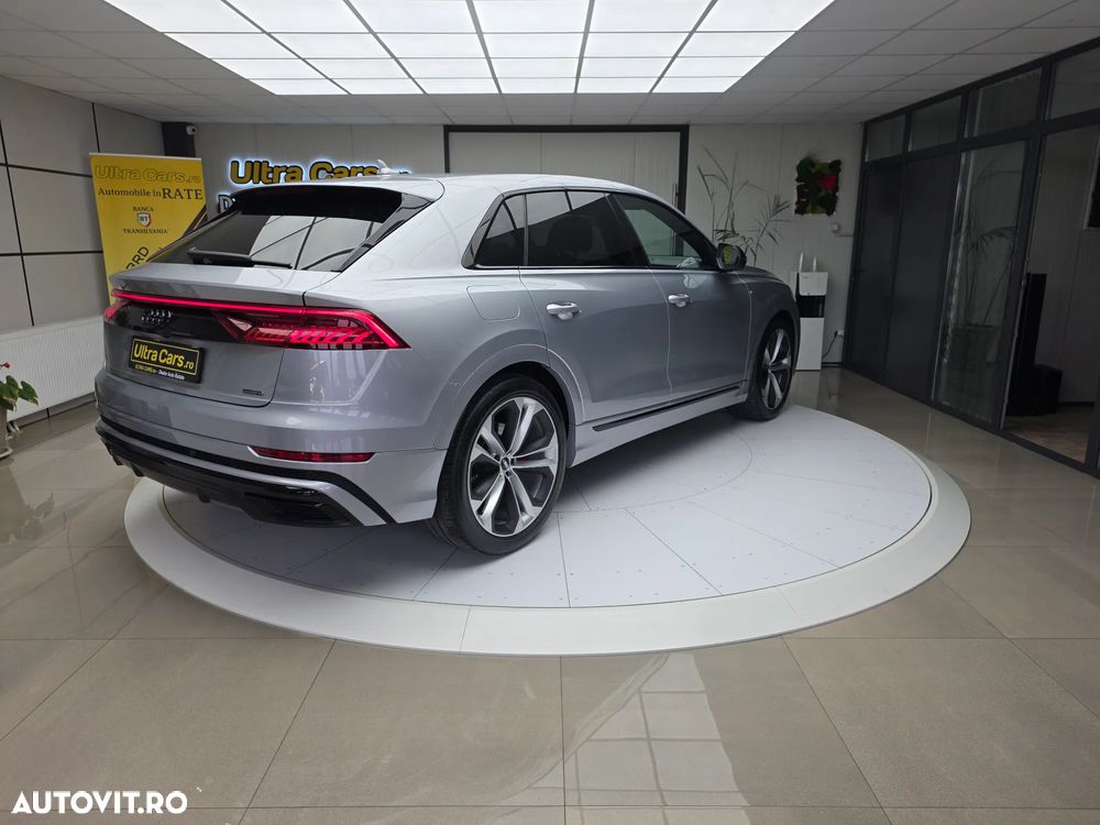 Audi Q8 - 6