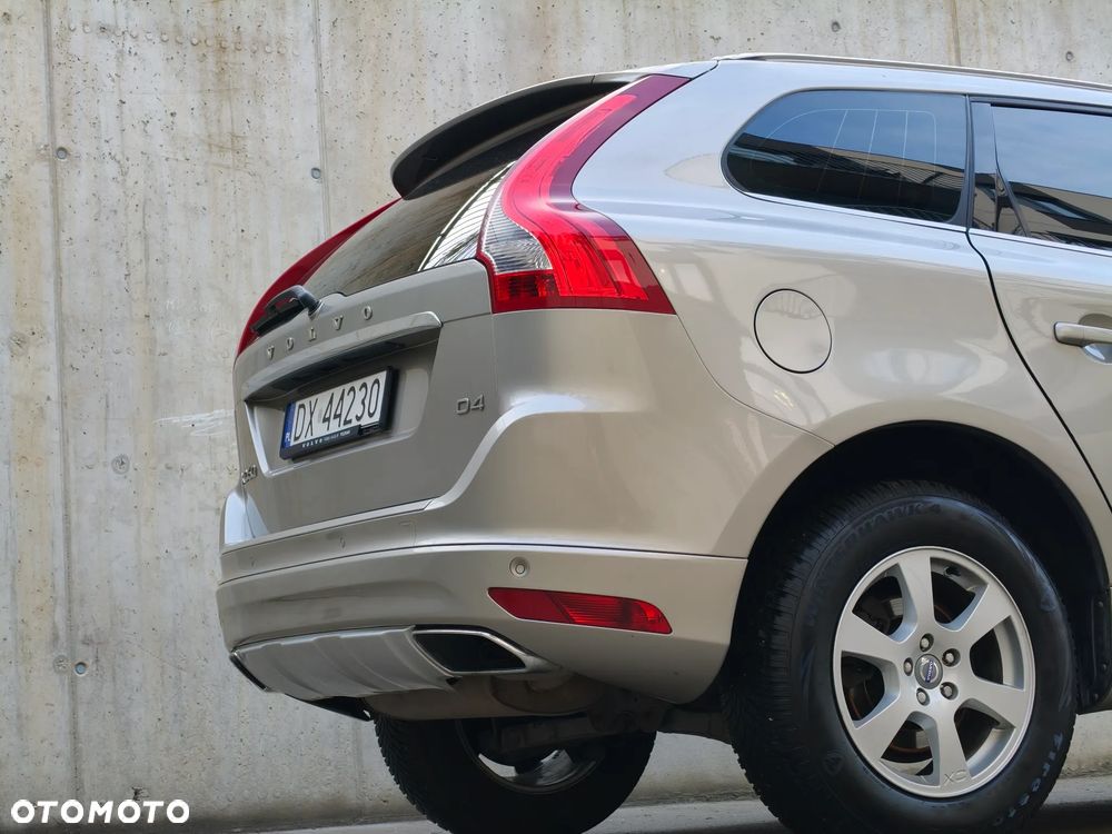 Volvo XC 60 D4 Drive-E Momentum - 37