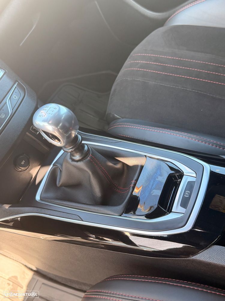 Peugeot 308 1.2 PureTech GT Line - 19