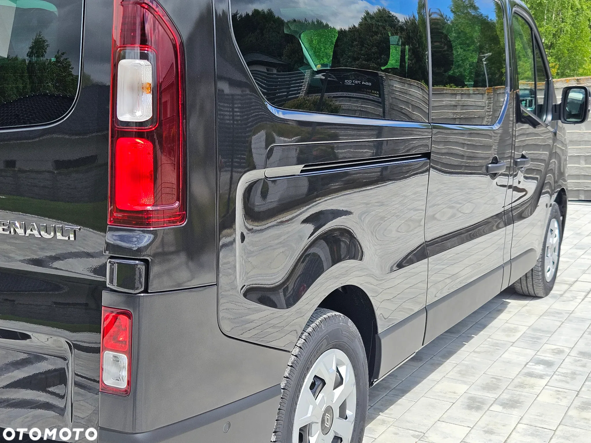Renault Trafic - 14