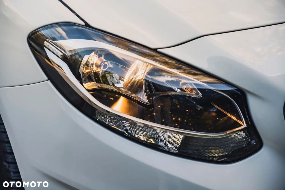 Mercedes-Benz Klasa B 250 4Matic 7G-DCT Urban - 9