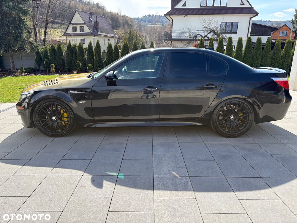 BMW M5 Standard - 16