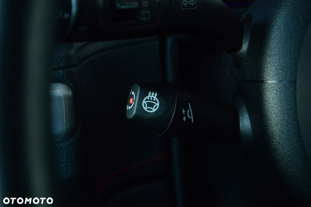 Mercedes-Benz Klasa G 400 d - 26