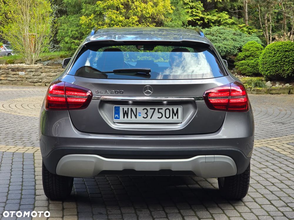 Mercedes-Benz GLA 200 7G-DCT Style - 8