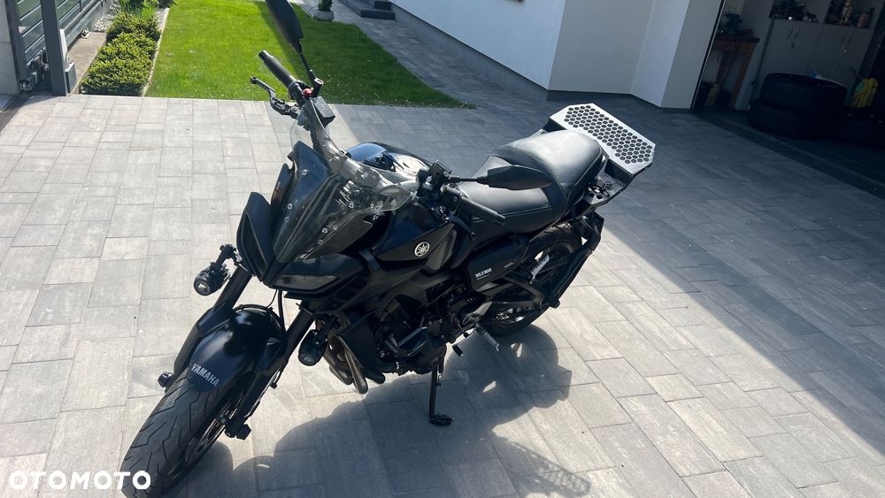 Yamaha MT - 1