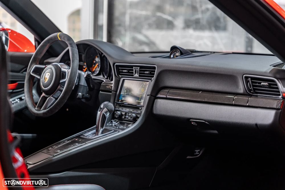 Porsche 911 (991) GT3 RS - 15