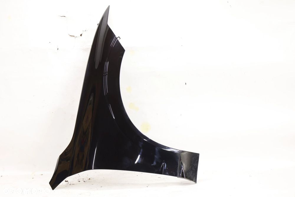 Volvo XC60 II błotnik przód prawy 717 - 1