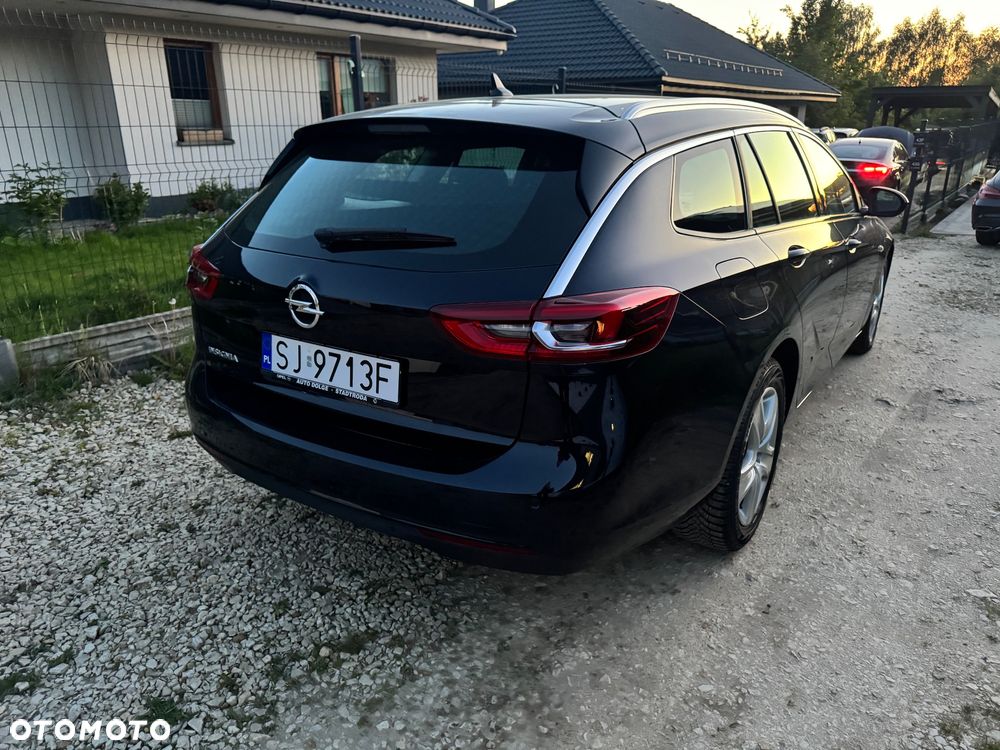 Opel Insignia 1.5 T Exclusive S&S - 9