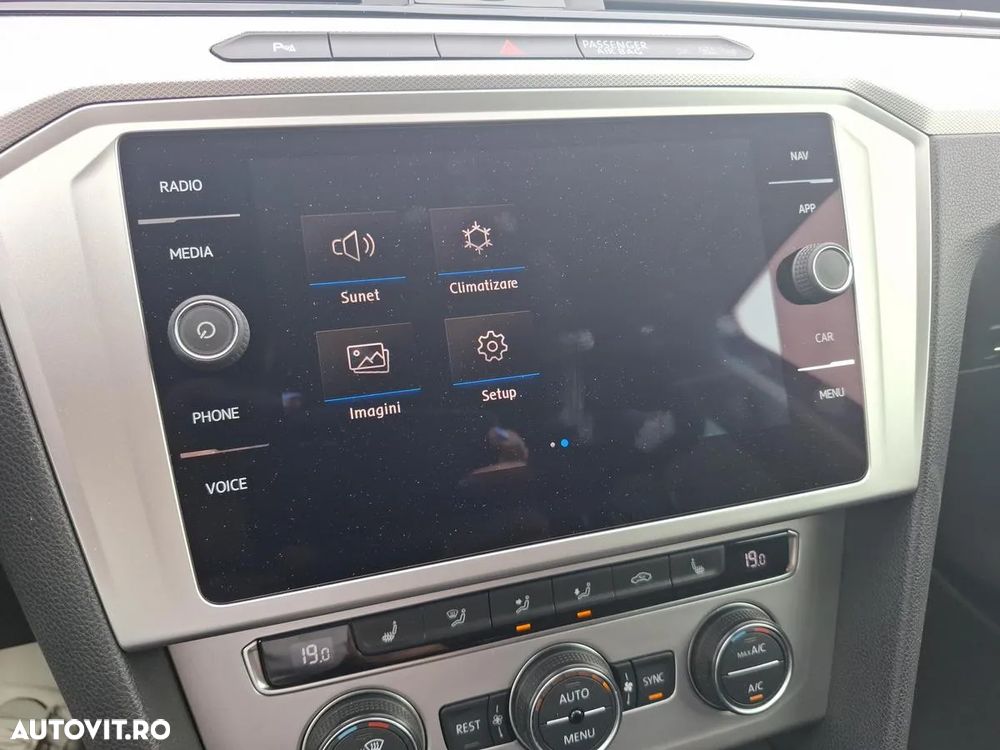 Volkswagen Passat Variant 2.0 TDI Comfortline - 18