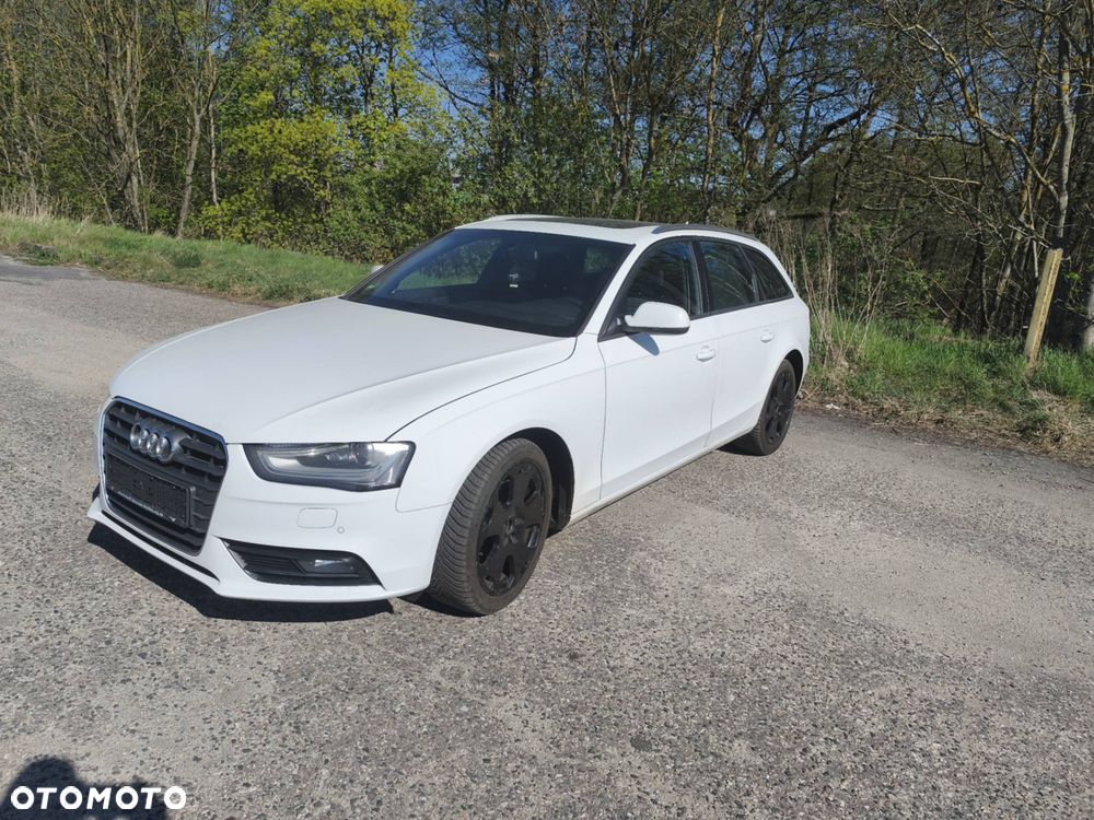 Audi A4 Avant - 4