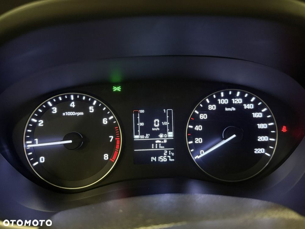 Hyundai i20 1.2 Elegant - 31