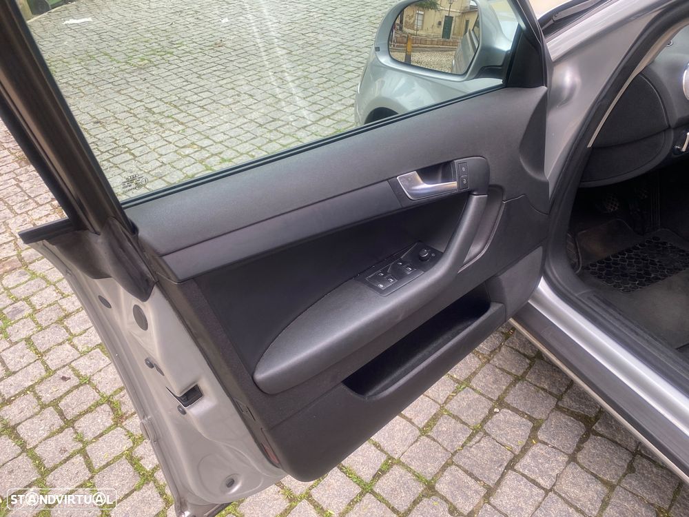 Audi A3 Sportback 2.0 TDi Attraction - 23
