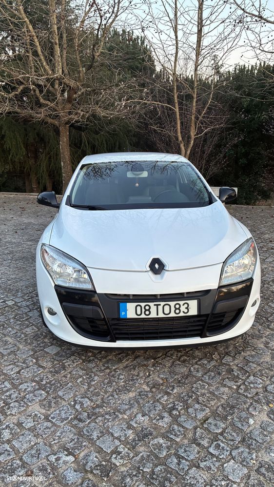 Renault Mégane Coupe 1.5 dCi Bose Edition SS - 2