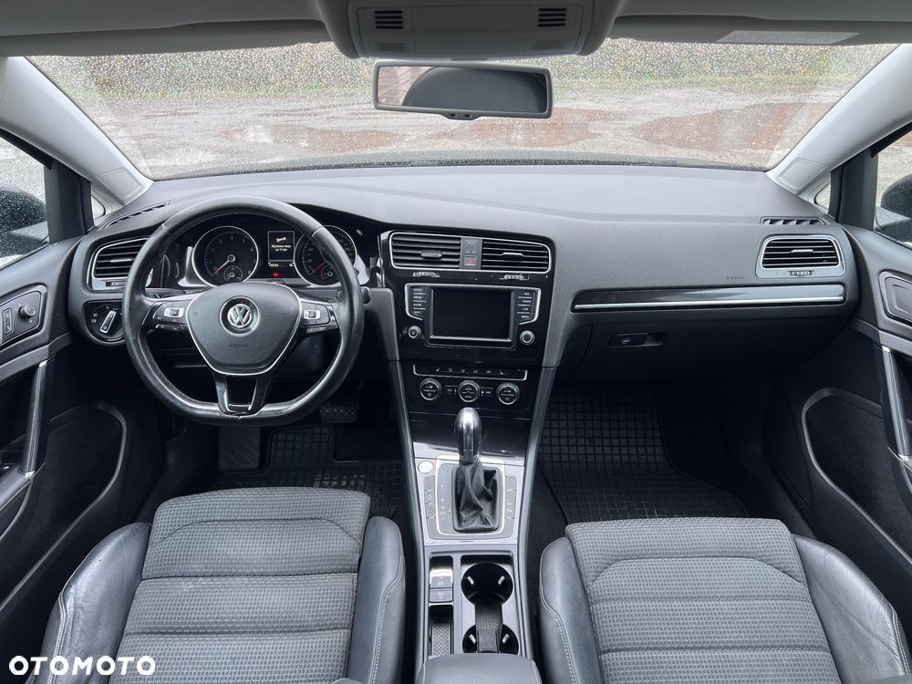 Volkswagen Golf 1.4 TSI BMT Highline DSG - 9