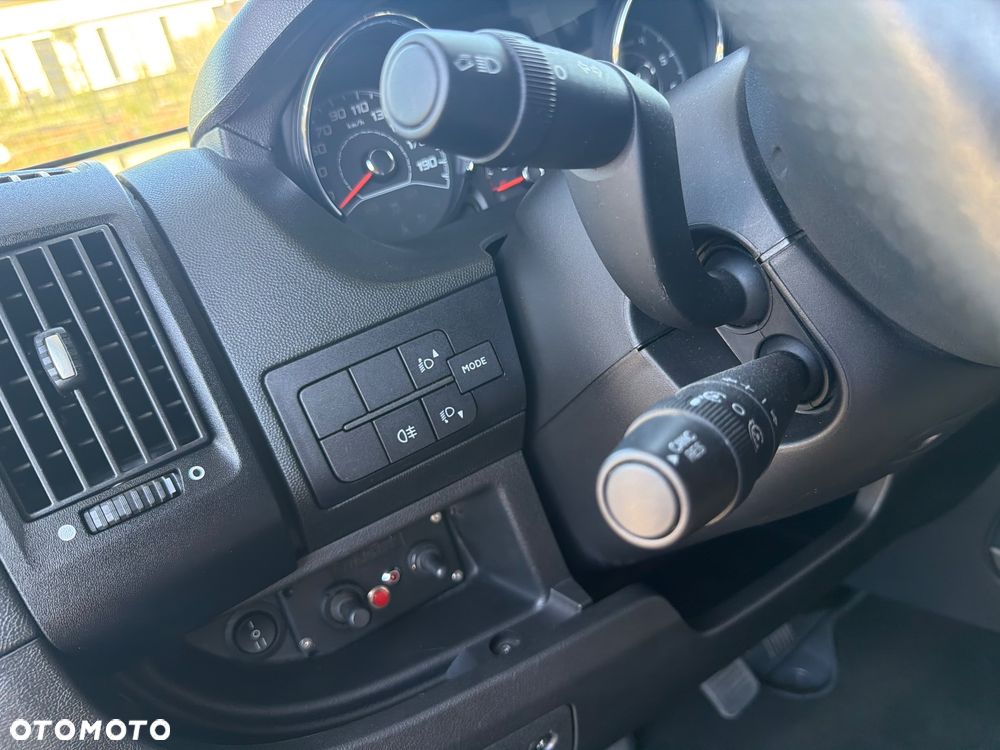 Eura Mobil Activia One 570 HS - 31