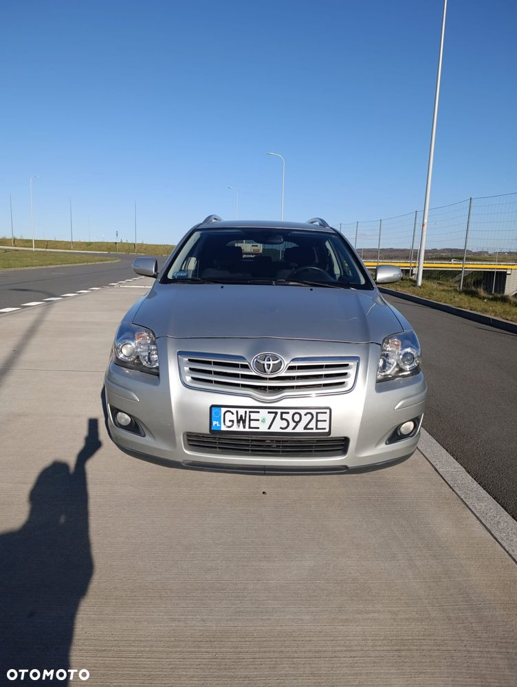 Toyota Avensis 1.8 VVT-i Sol - 8