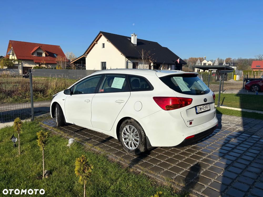 Kia Ceed 1.6 CRDi M - 5