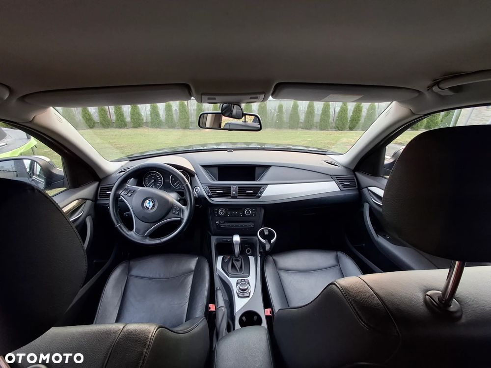 BMW X1 xDrive20d - 10