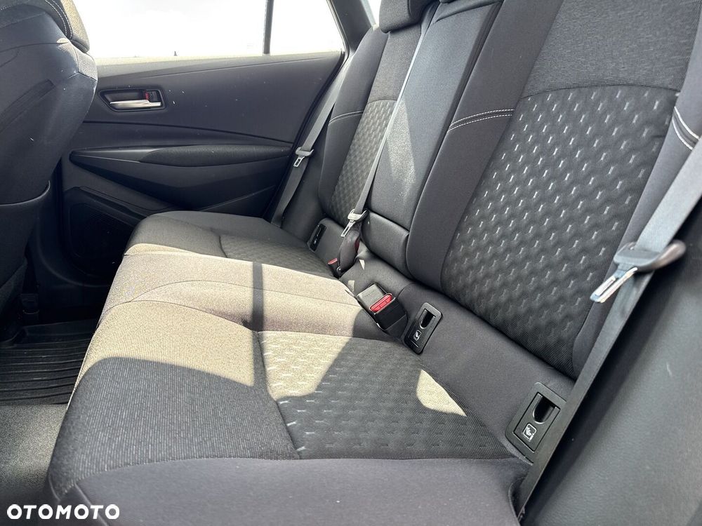 Toyota Corolla - 15