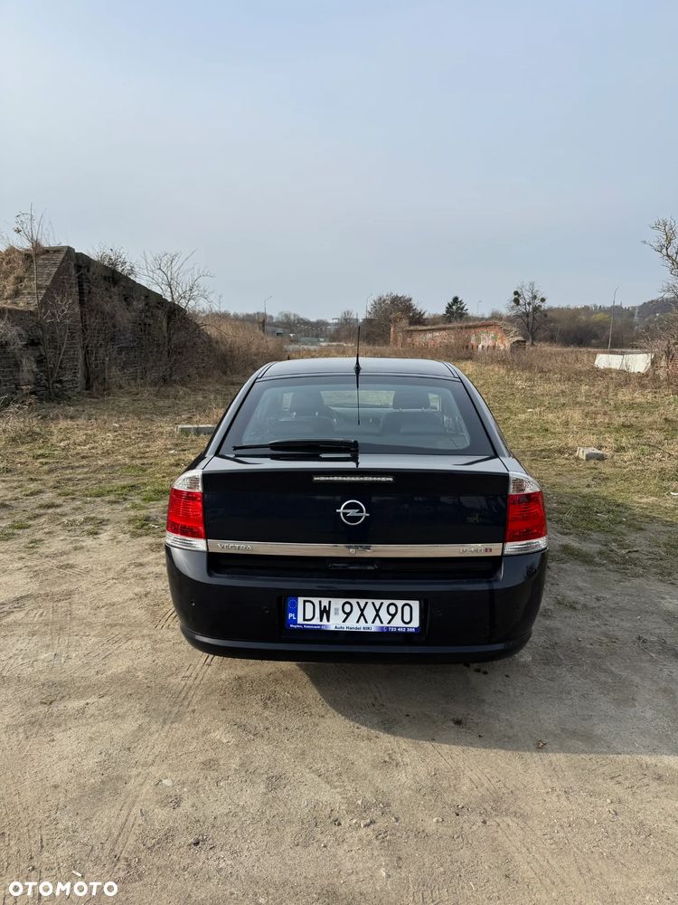 Opel Vectra 1.9 CDTI DPF Cosmo - 4