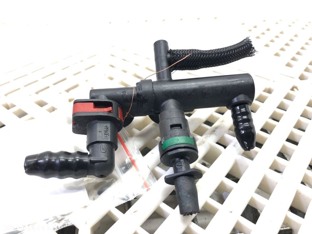 ROZDZIELACZ PALIWA  FORD FOCUS IV (HN) 2018 - 2022 1.5 EcoBlue 88 kW [120 KM] olej napędowy 2018 - - 1