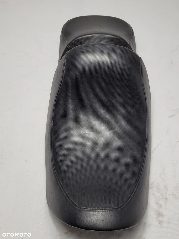 Siedzenie kanapa Harley Davidson V Rod 52393-04 - 2