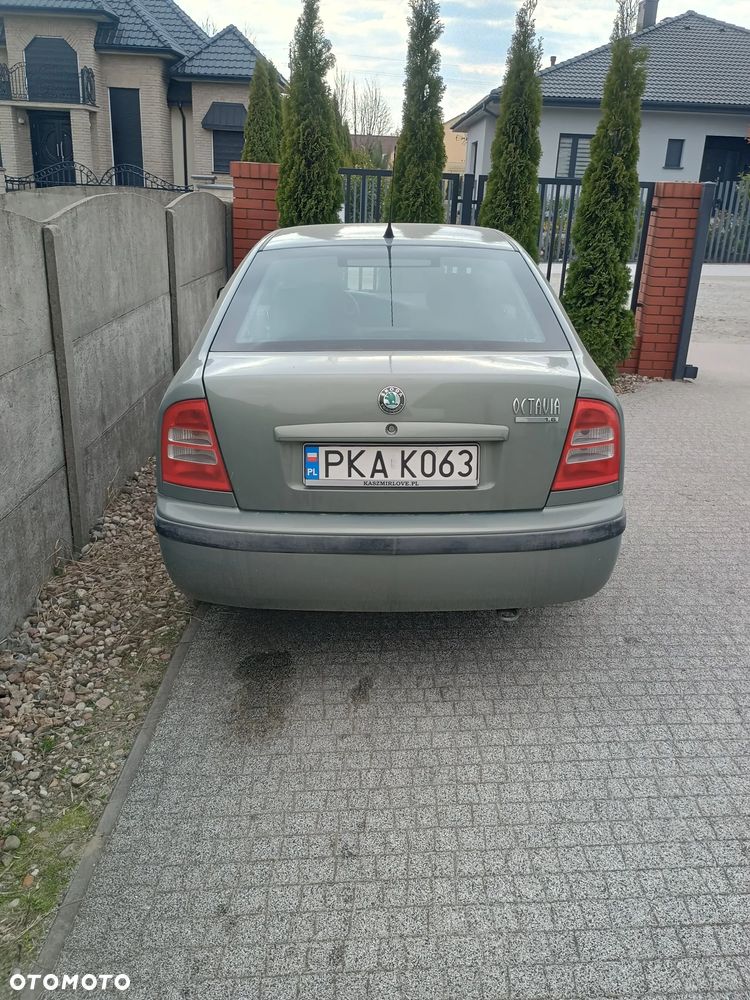 Skoda Octavia 1.6 Classic - 5