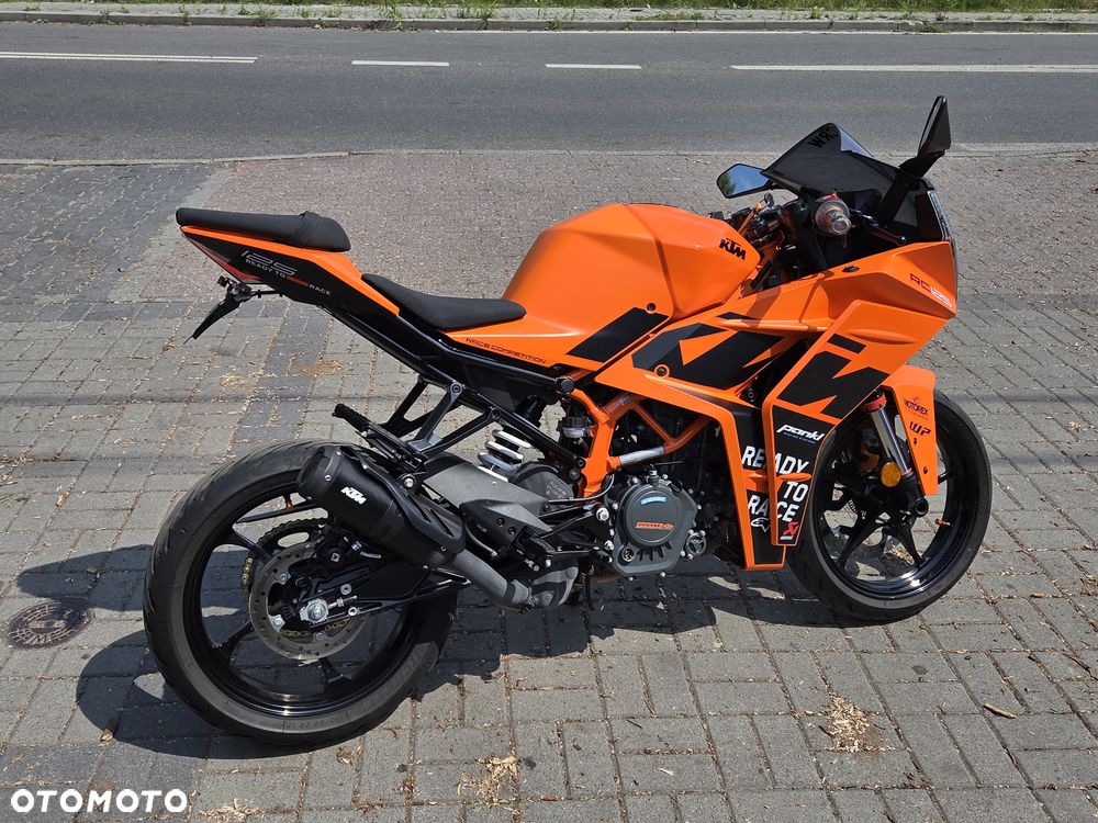 KTM RC 125 - 3