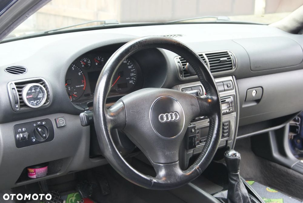 Audi A3 1.8T Ambition - 12