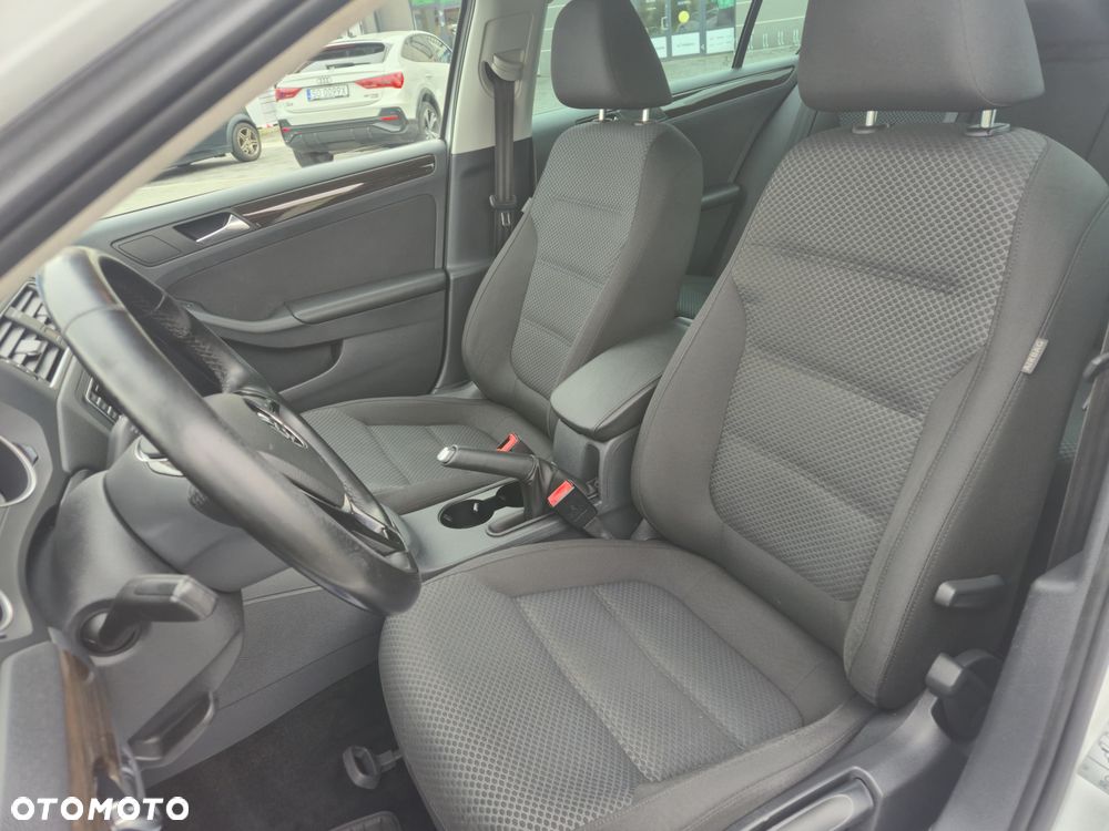 Volkswagen Jetta 1.4 TSI BMT Comfortline - 8