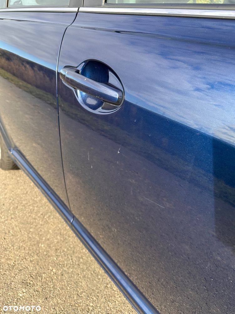 Toyota Avensis 1.8 VVT-i Luna - 28